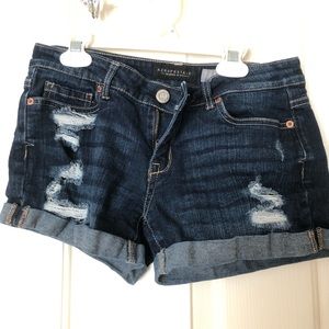 Size 2 Aeropostale Midi shorts